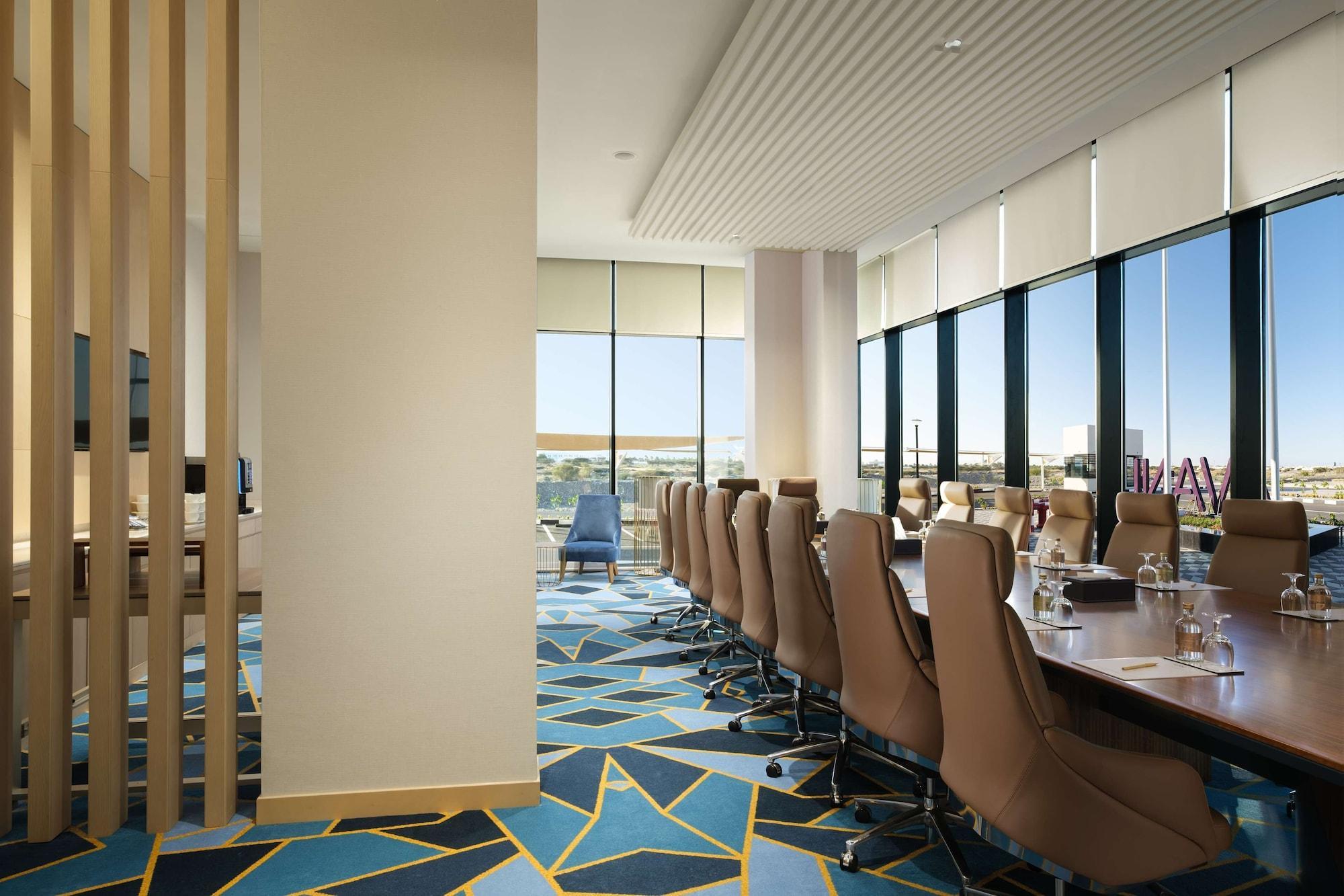 Maani Muscat Hotel & Suites Luaran gambar