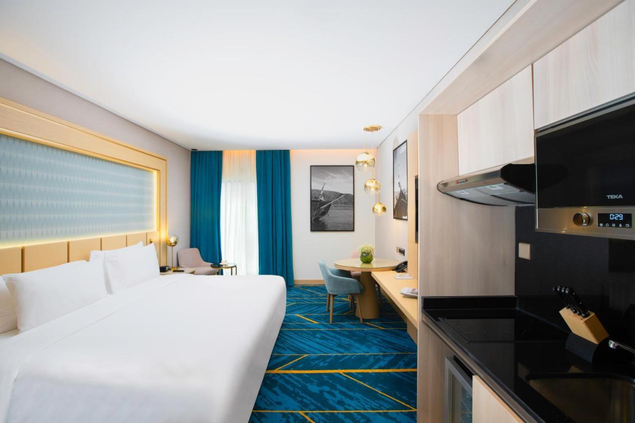 Maani Muscat Hotel & Suites Luaran gambar