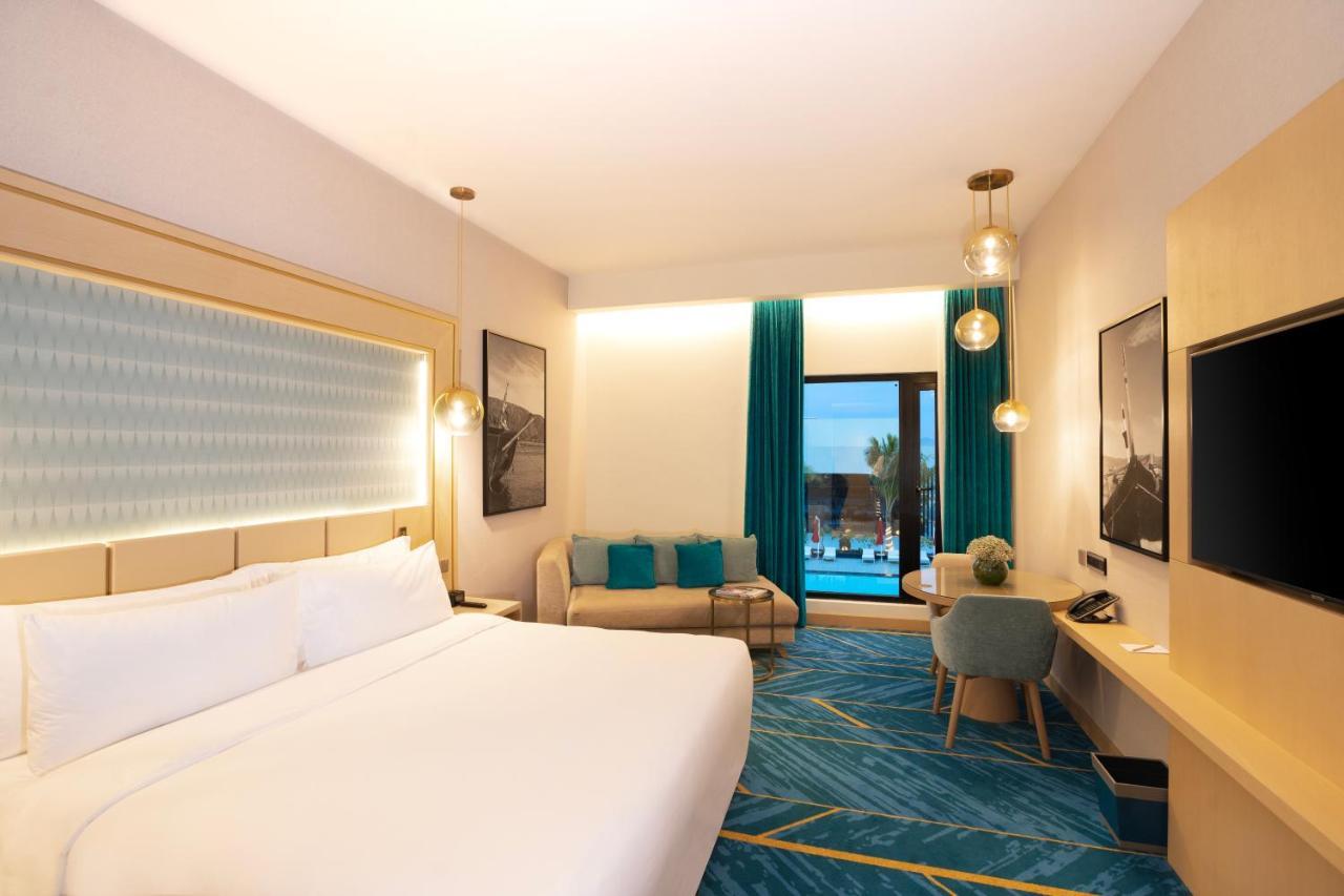 Maani Muscat Hotel & Suites Luaran gambar